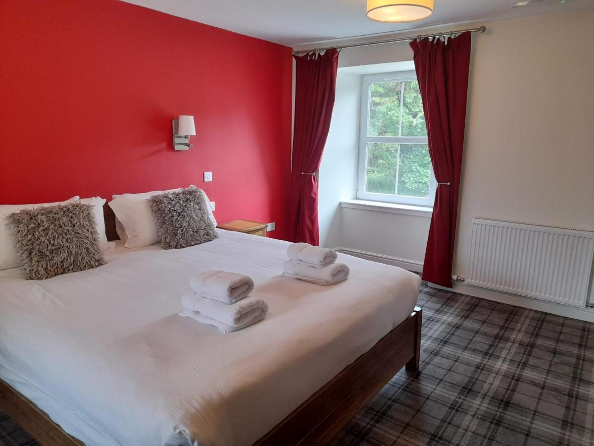 The Rowan Tree Country Hotel Aviemore Buitenkant foto