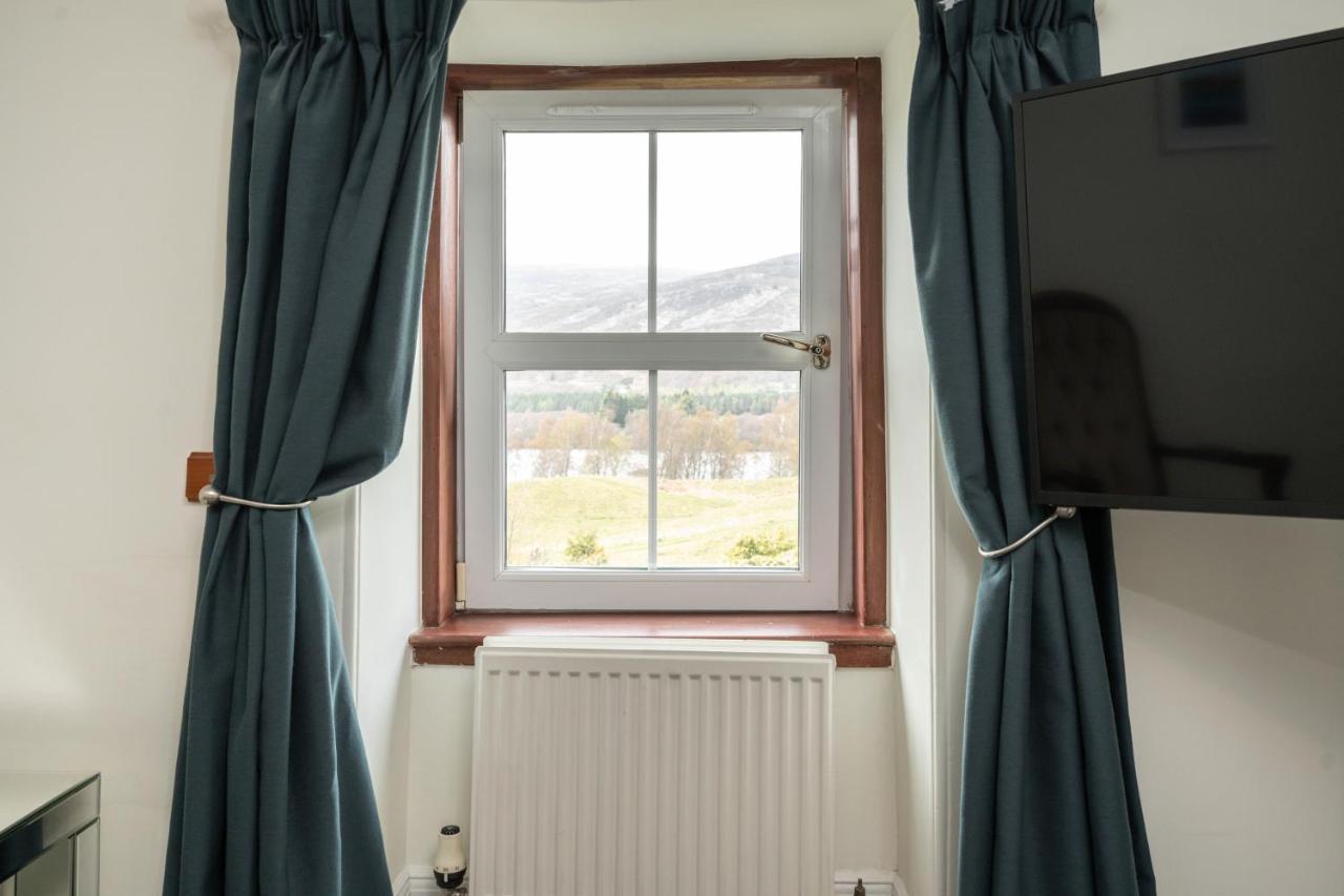 The Rowan Tree Country Hotel Aviemore Buitenkant foto