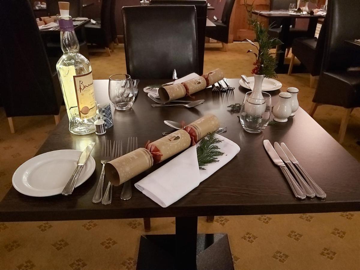 The Rowan Tree Country Hotel Aviemore Buitenkant foto
